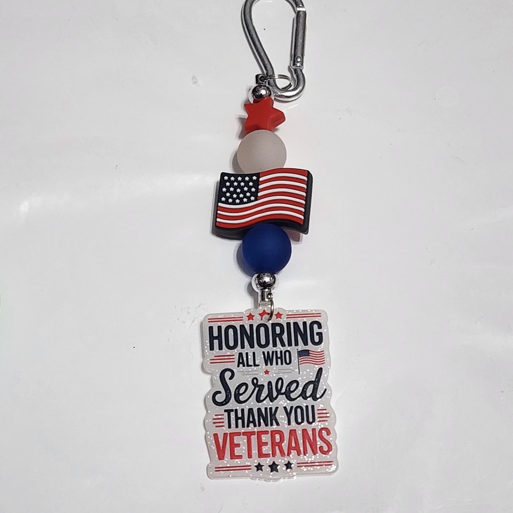 Honoring Veterans Keychain Bag Charm Phone Chain Gift Purse Charm USA Military